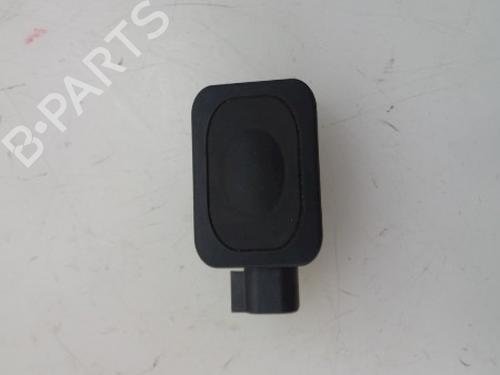other-jaguar-xe-x760-20-d-awd-gx7314k147aa-2015-22487470 main image