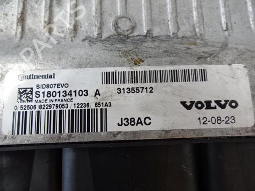 Elektronisk modul VOLVO V40 Hatchback (525) D2 | BP22471370M83 