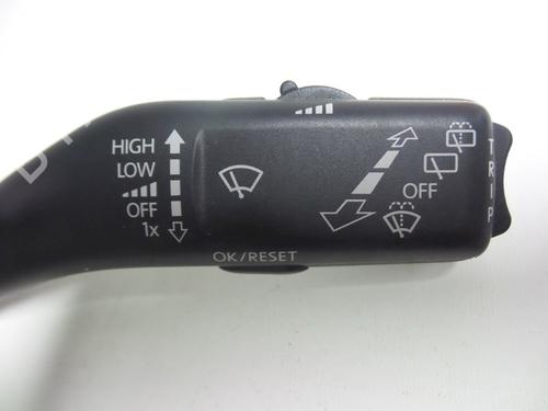 Steering column stalk SEAT LEON (1P1) 1.9 TDI | BP22463364I23