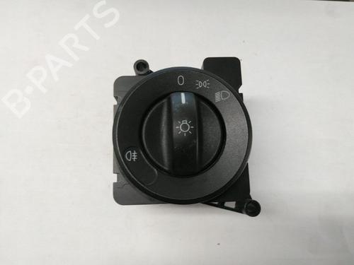 Used Headlight switch VW CRAFTER 30-50 Van (2E_) 2.5 TDI (136 hp) 22464590