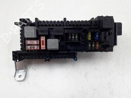 Sikringsdose MERCEDES-BENZ C-CLASS T-Model (S204) C 180 Kompressor (204.245) (156 hp) 22502258