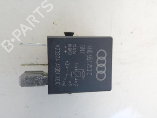 Used Electronic sensor SKODA OCTAVIA III Combi (5E5, 5E6) 1.6 TDI (105 hp) 22482548