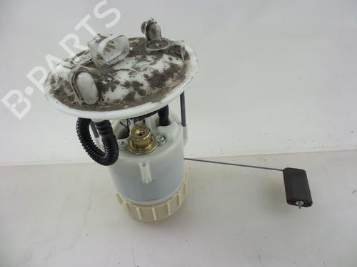 Used Fuel pump RENAULT ESPACE IV (JK0/1_) 2.0 (JK09) (136 hp) 22487102