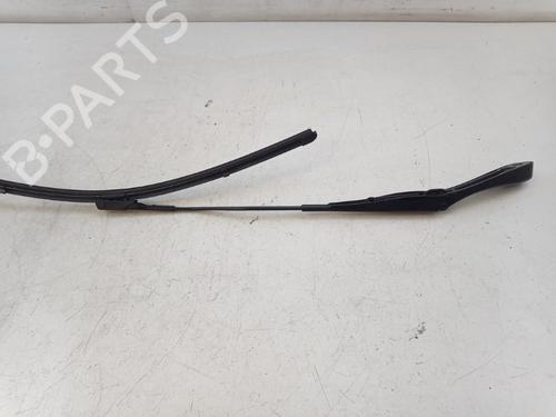 Used Front windshield wiper arm Front windshield wiper arm MERCEDES-BENZ C-CLASS T-Model (S205) C 300 e (205.253) (320 hp) 36422357 36422357
