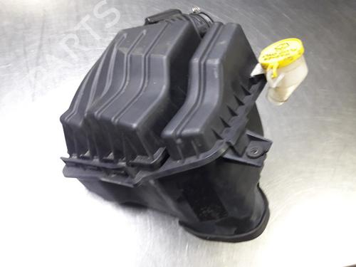 Used Air filter box CHRYSLER VOYAGER IV (RG, RS) 2.4 (147 hp) 22459771