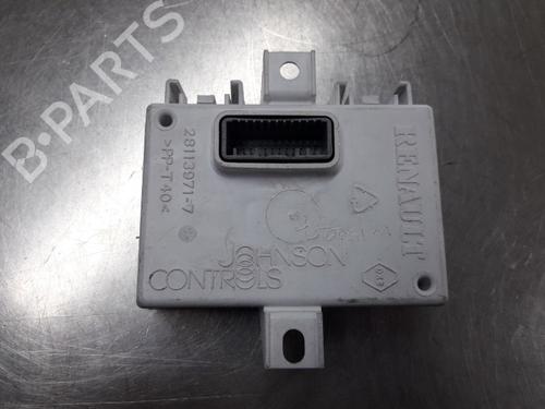 Used Electronic module RENAULT MEGANE III Grandtour (KZ0/1) 1.5 dCi (KZ09, KZ0D, KZ1G, KZ29, KZ14, KZ1W, KZ10, KZ1F,... (110 hp) 22500328
