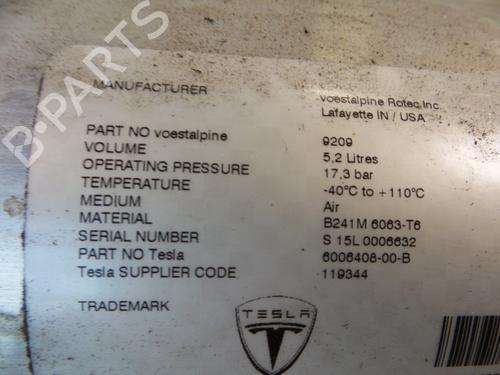Altro TESLA MODEL S (5YJS) P85 | BP30820188O1 - Image 2
