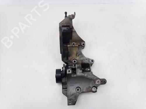 Used Support SKODA FABIA II Combi (545) 1.2 TDI (75 hp) 22496922