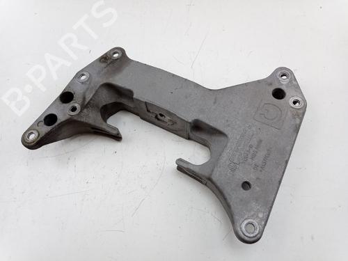 Used Gearbox mount BMW 5 (G30, F90) 540 i (340 hp) 29438390