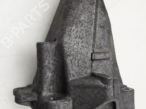Used Engine mount MERCEDES-BENZ C-CLASS Coupe (C204) C 180 (204.349) (156 hp) 22497428