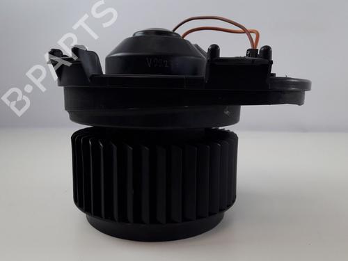 Used Heater blower motor MERCEDES-BENZ A-CLASS (W176) A 180 CDI / d (176.012) (109 hp) 22509511