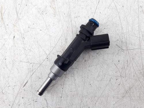 Used Injector TOYOTA YARIS (_P13_) 1.3 (NSP130_, NSP130) (99 hp) 22508426