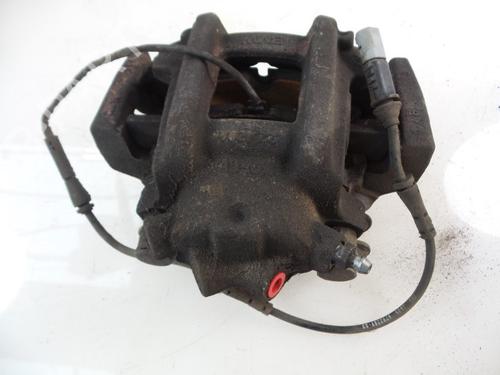 Used Right front brake caliper BMW 1 (F20) 118 d (143 hp) 22474992
