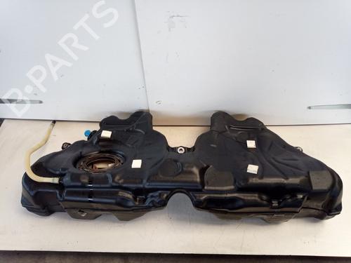 Bensintank BMW 5 Touring (F11) 520 d (184 hp) 26438065