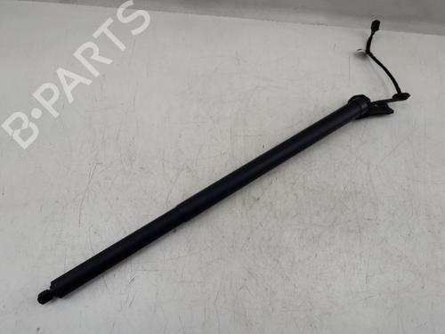 Used Tailgate lift support LYNK & CO 01 PHEV (261 hp) 24376446