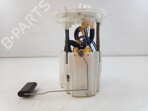 Used Fuel pump VOLVO V40 Hatchback (525) D2 (120 hp) 24132663