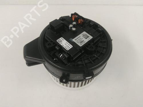 Used Heater blower motor VOLVO V60 II (225) T8 Plug-in Hybrid AWD (390 hp) 30159804