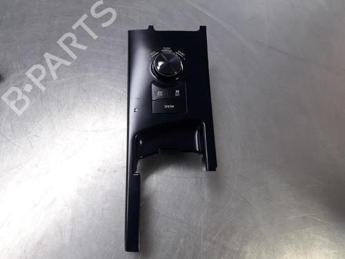 Elektronisk modul LEXUS IS III (_E3_) 300h (AVE30_, AVE30R) (223 hp) 22496395