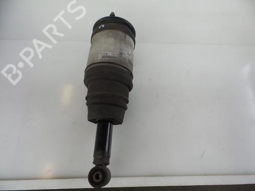 Used Right rear shock absorber LAND ROVER RANGE ROVER SPORT I (L320) 3.0 D 4x4 (245 hp) 22474000
