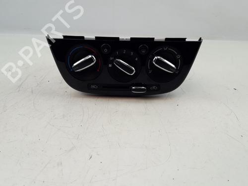 AC Styreenhet / Manøvreringsenhet MITSUBISHI MIRAGE / SPACE STAR VI Hatchback (A0_A) 1.2 (71 hp) 22497526
