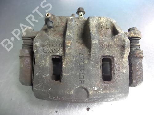 Used Right front brake caliper HYUNDAI TRAJET (FO) 2.0 (136 hp) 22457994
