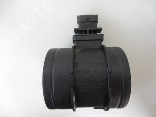 Used Mass air flow sensor IVECO DAILY IV Van 35C12 V, 35C12 V/P, 35S12 V, 35S12 V/P (116 hp) 22481618