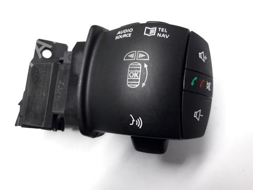 Spak kontakt RENAULT MEGANE III Grandtour (KZ0/1) 1.5 dCi (KZ09, KZ0D, KZ1G, KZ29, KZ14, KZ1W, KZ10, KZ1F,... (110 hp) 22500251