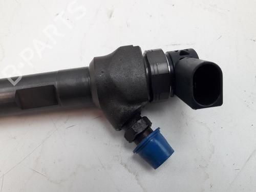 Injector SKODA OCTAVIA III Combi (5E5, 5E6) 1.6 TDI | BP22498206M100