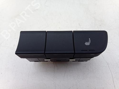 Used Switch Switch AUDI A1 Sportback (8XA, 8XF) 1.0 TFSI (95 hp) 33851534 33851534