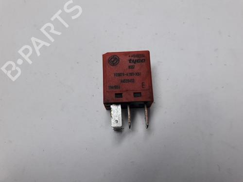 Used Electronic sensor IVECO DAILY III Van 35 C 12 V, 35 S 12 V (AGKA43A2, AGKB43A2, AGKB46A2,... (116 hp) 22499764