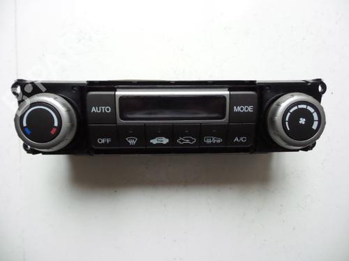 Airco bedieningspaneel HONDA CIVIC VIII Saloon (FD, FA) 1.3 IMA (FA3, FD3) (95 hp) 22460261