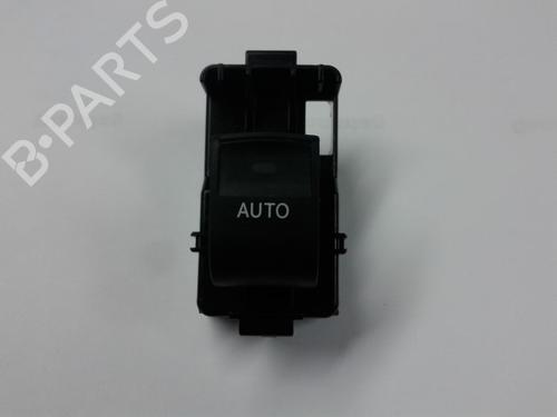 Used Switch TOYOTA AURIS Estate (_E18_) 1.8 Hybrid (ZWE186_, ZWE186R, ZWE186H) (136 hp) 22481428
