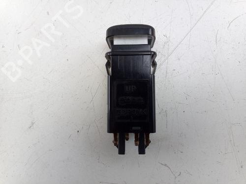 Switch SAAB 9-5 Estate (YS3E) 1.9 TiD | BP23211964I30 