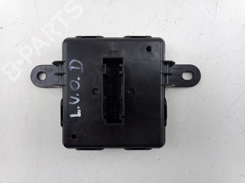 Andre AUDI A3 Limousine (8YS, 8YM) 30 TFSI Mild Hybrid (110 hp) 22791204