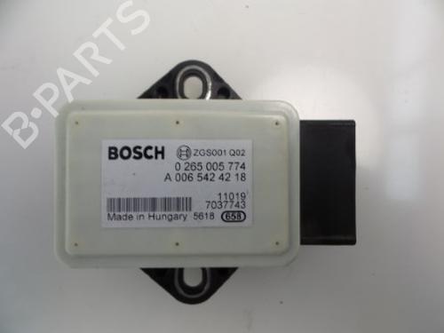 Used Electronic sensor MERCEDES-BENZ SPRINTER 3,5-t Van (B906) 316 CDI (906.631, 906.633, 906.635, 906.637) (163 hp) 22481913