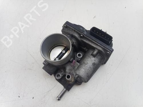 Used Throttle body TOYOTA YARIS (_P13_) 1.5 Hybrid (NHP130_, NHP130) (101 hp) 31259551