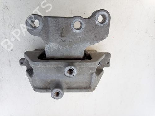 Used Gearbox mount Gearbox mount 39537331 39537331