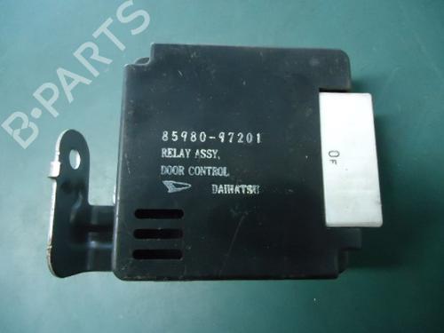 Used Electronic module DAIHATSU SIRION (M1) 1.0 i (M100) (56 hp) 22466848