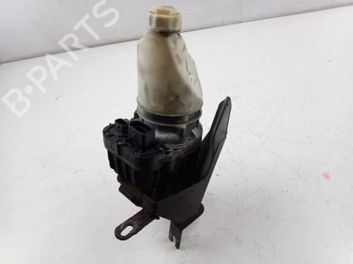 Used Steering pump OPEL ZAFIRA / ZAFIRA FAMILY B (A05) 2.2 (M75) (150 hp) 32148010