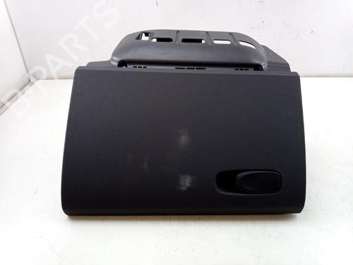 Guantera POLESTAR POLESTAR 2 (534) EV (224 hp) 31932742