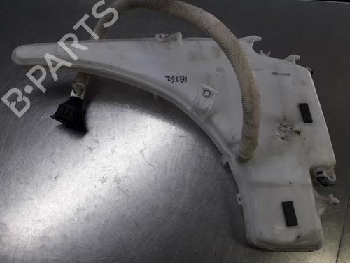 Used Windscreen washer tank BMW 1 (E81) 116 i (122 hp) 22485861
