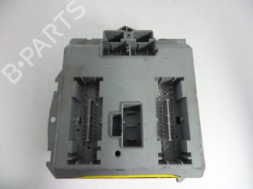 Used Fuse box FIAT PUNTO (188_) 1.2 16V 80 (188.233, .235, .253, .255, .333, .353, .639,... (80 hp) 22453286