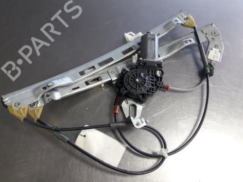 Rudehejsemekanisme ventre foran PEUGEOT 206 Hatchback (2A/C) 2.0 HDI 90 (90 hp) 22458147
