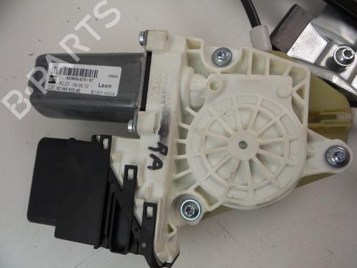 Rear right window mechanism SEAT LEON (1P1) 1.2 TSI | BP22474842C25 