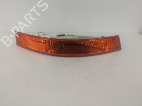 Intermitente delantero izquierdo RENAULT MASTER II Platform/Chassis (ED/HD/UD) 2.5 dCi 100 (ED4V, ED8V, ED0U, ED0V, ED8U, HD0U, HD0V,... (99 hp) 22470556