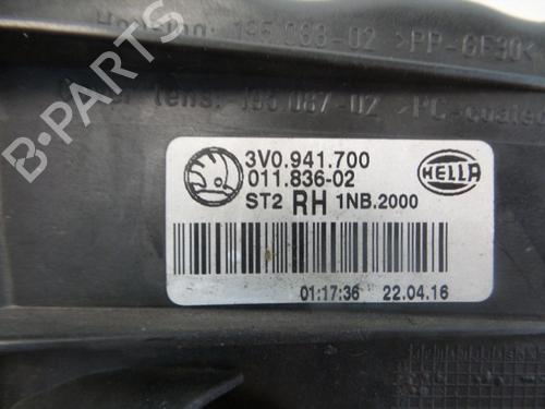 Right front fog light SKODA SUPERB III Estate (3V5) 2.0 TDI | BP22487111C31 