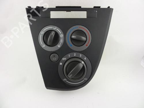 Commande Chauffage DAIHATSU CUORE VII (L275_, L285_, L276_) 1.0 (L276) (70 hp) 22455062