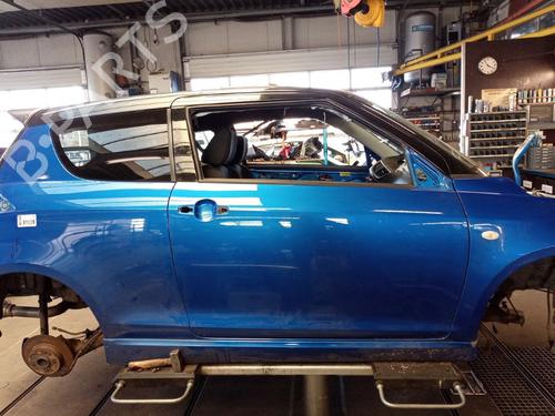 Used Right front door SUZUKI SWIFT IV (FZ, NZ) 1.6 (AZG416, AZH416, RS416, ZC32S, ZA32S) (136 hp) 28814396