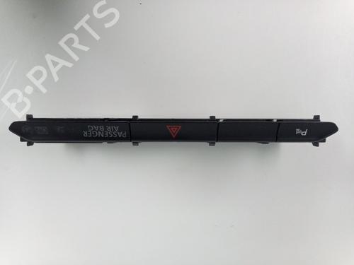 Used Warning switch VW PASSAT B8 Variant (3G5, CB5) 1.6 TDI (120 hp) 22503669