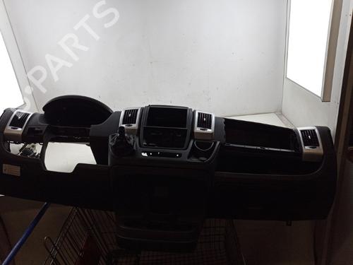 Used Dashboard CITROËN JUMPER II Platform/Chassis 2.0 BlueHDi 160 (163 hp) 31321648